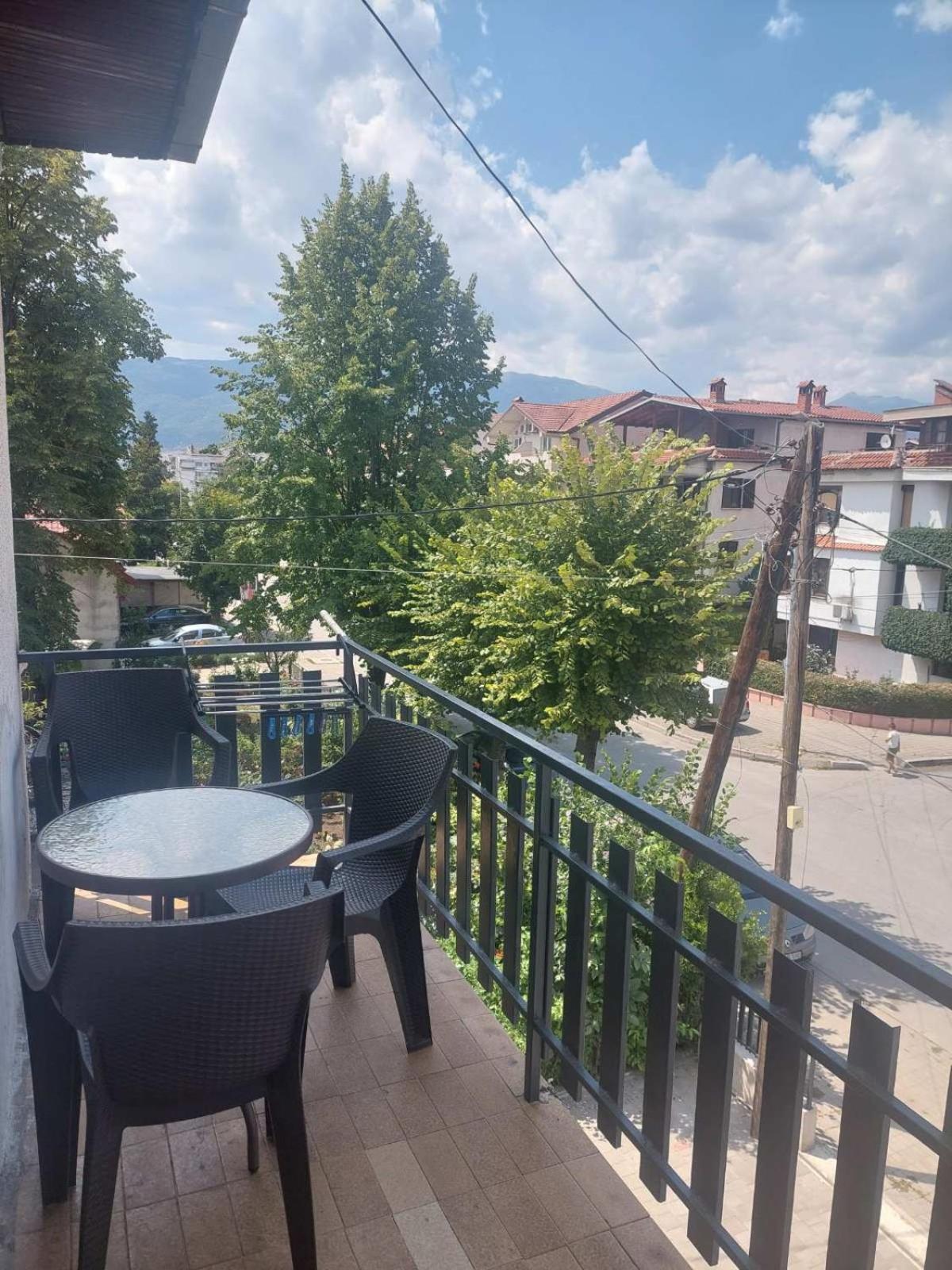 Lotos Apartments Struga Eksteriør billede